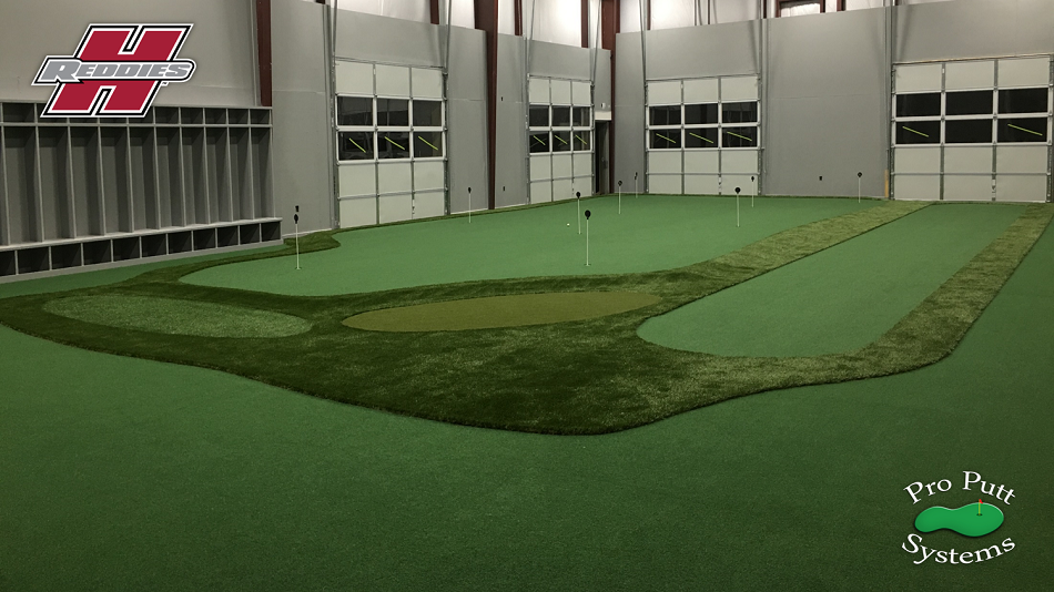 College Golf Room