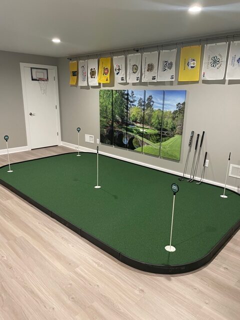 8 x 14 Indoor Putting Green